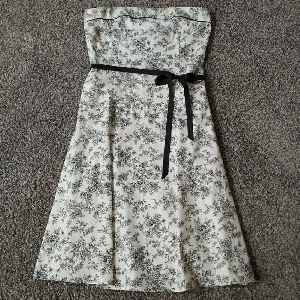 Just choon strapless dress